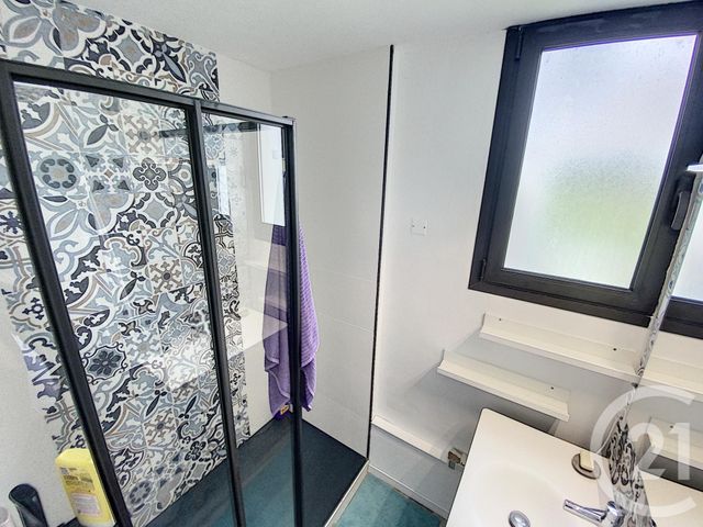Appartement T3 à vendre - 3 pièces - 64.5 m2 - BREST - 29 - BRETAGNE - Century 21 Associés Conseils Immobilier Appartement T3 à vendre - 3 pièces - 64.5 m2 - BREST - 29 - BRETAGNE - Century 21 Associés Conseils Immobilier