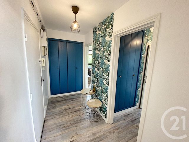 Appartement T3 à vendre - 3 pièces - 64.5 m2 - BREST - 29 - BRETAGNE - Century 21 Associés Conseils Immobilier Appartement T3 à vendre - 3 pièces - 64.5 m2 - BREST - 29 - BRETAGNE - Century 21 Associés Conseils Immobilier