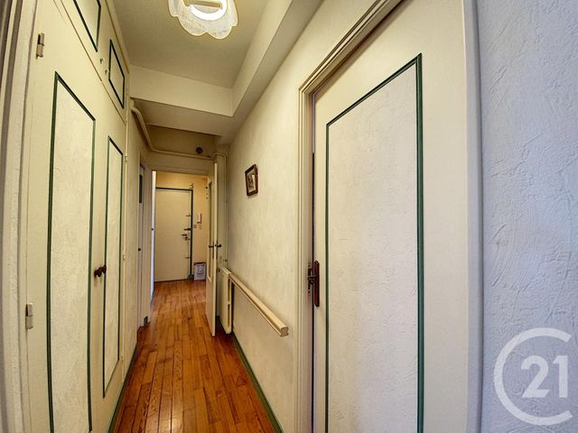 Afficher la photo en grand Appartement T4 à vendre - 4 pièces - 80.74 m2 - BREST - 29 - BRETAGNE - Century 21 Associés Conseils Immobilier