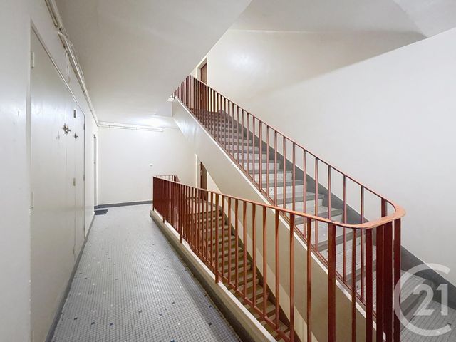 Appartement T3 à vendre - 3 pièces - 58.43 m2 - BREST - 29 - BRETAGNE - Century 21 Associés Conseils Immobilier