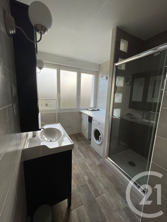 Appartement T5 à vendre - 5 pièces - 91.4 m2 - BREST - 29 - BRETAGNE - Century 21 Associés Conseils Immobilier