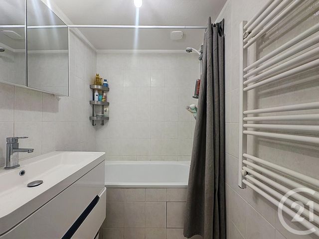 Appartement T3 à vendre - 3 pièces - 54.53 m2 - BREST - 29 - BRETAGNE - Century 21 Associés Conseils Immobilier