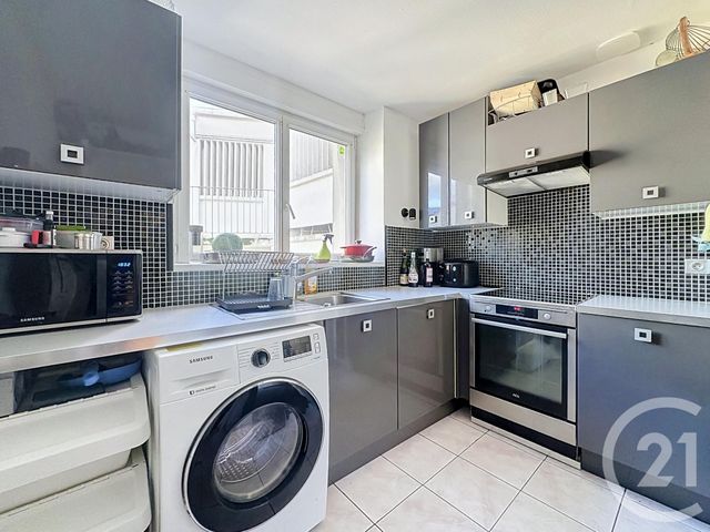 Appartement T3 à vendre - 3 pièces - 54.53 m2 - BREST - 29 - BRETAGNE - Century 21 Associés Conseils Immobilier