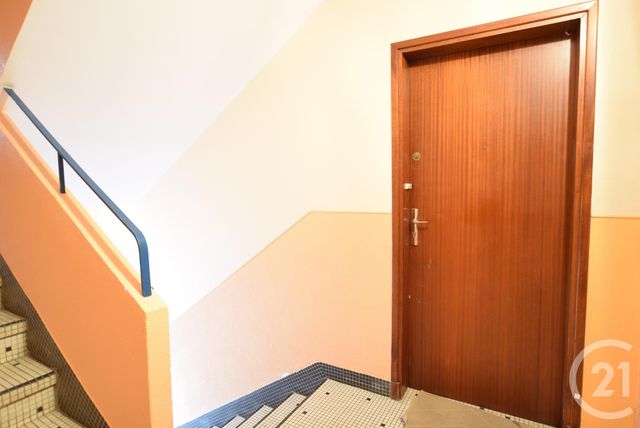 Appartement T4 à vendre - 3 pièces - 59.04 m2 - BREST - 29 - BRETAGNE - Century 21 Associés Conseils Immobilier Appartement T4 à vendre - 3 pièces - 59.04 m2 - BREST - 29 - BRETAGNE - Century 21 Associés Conseils Immobilier