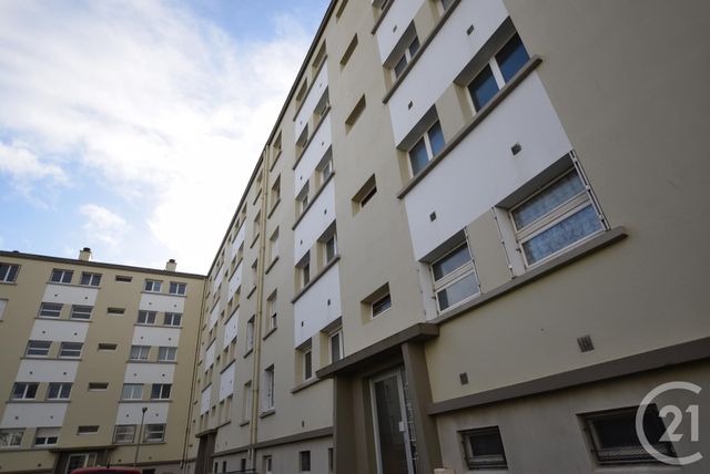 Appartement T4 à vendre - 3 pièces - 59.04 m2 - BREST - 29 - BRETAGNE - Century 21 Associés Conseils Immobilier Appartement T4 à vendre - 3 pièces - 59.04 m2 - BREST - 29 - BRETAGNE - Century 21 Associés Conseils Immobilier